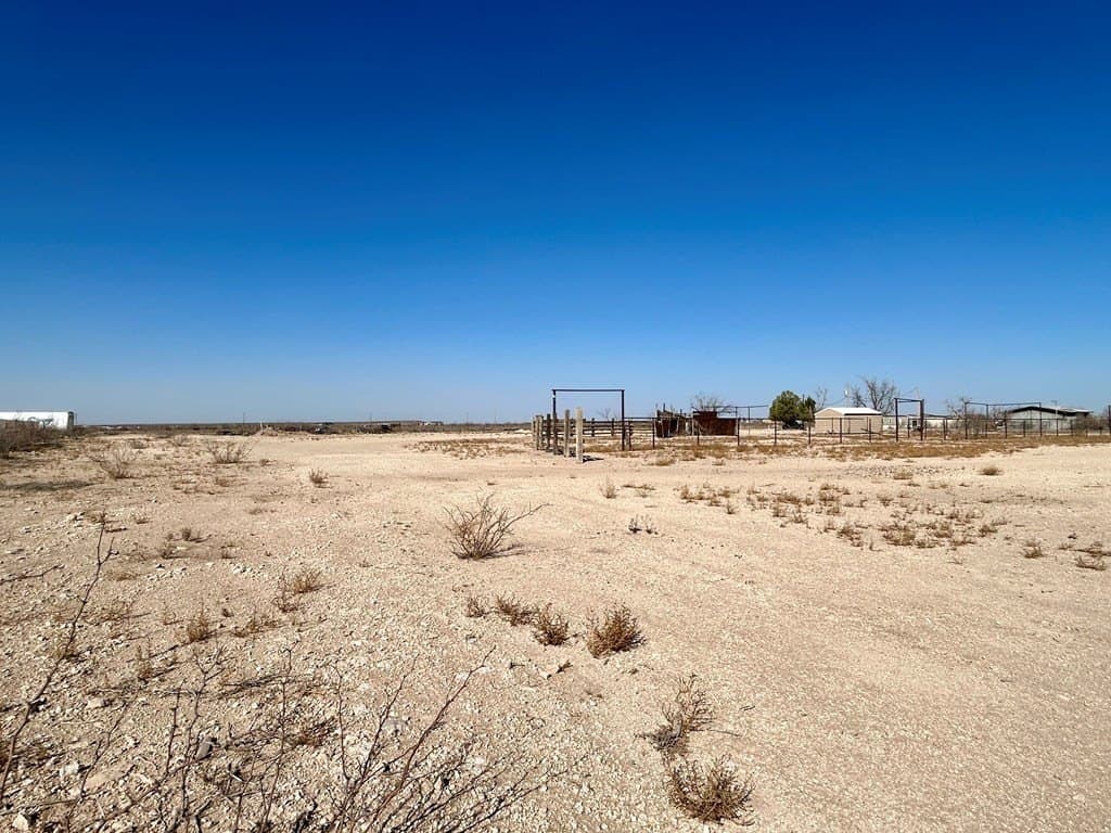 14.91 acres in Pecos County - photo 17