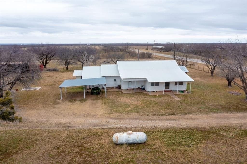128.72 acres in Shackelford County - photo 2