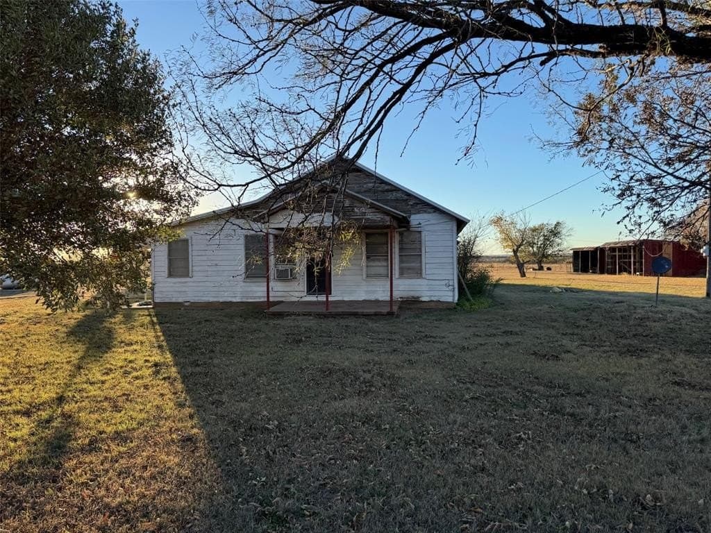 128.72 acres in Shackelford County - photo 5