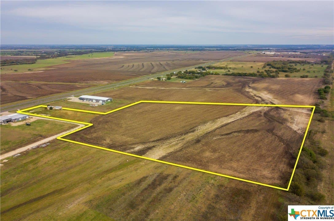 15.9 acres in McLennan County - photo 6