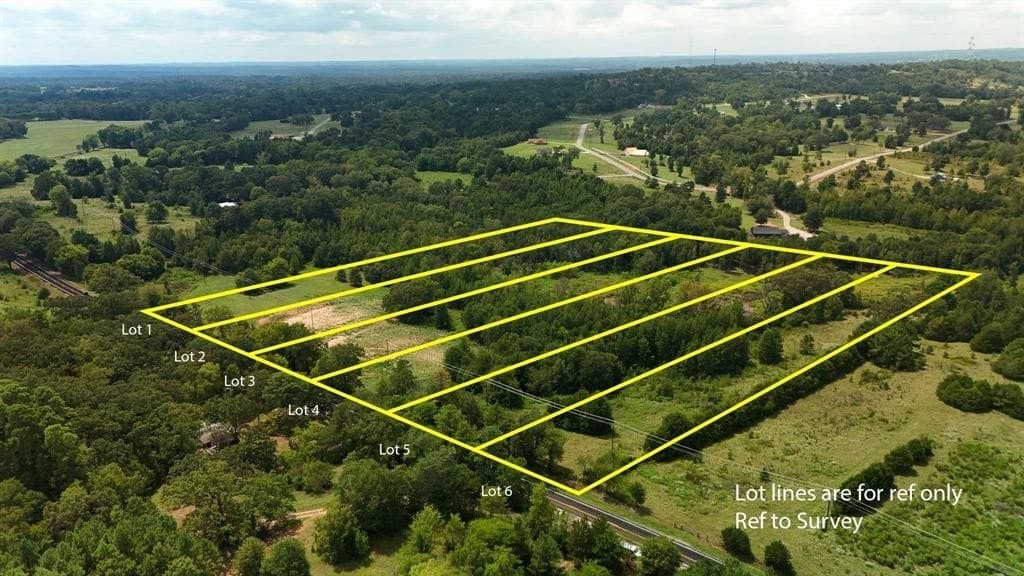 2.61 acres in Smith County - photo 2