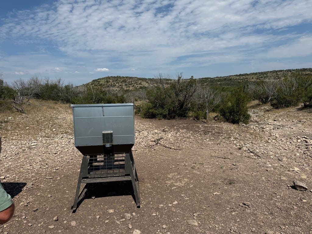 327.44 acres in Val Verde County - photo 16