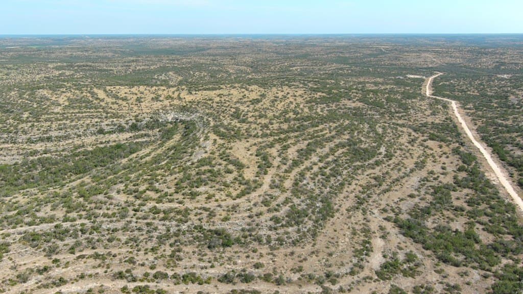 327.44 acres in Val Verde County - photo 46