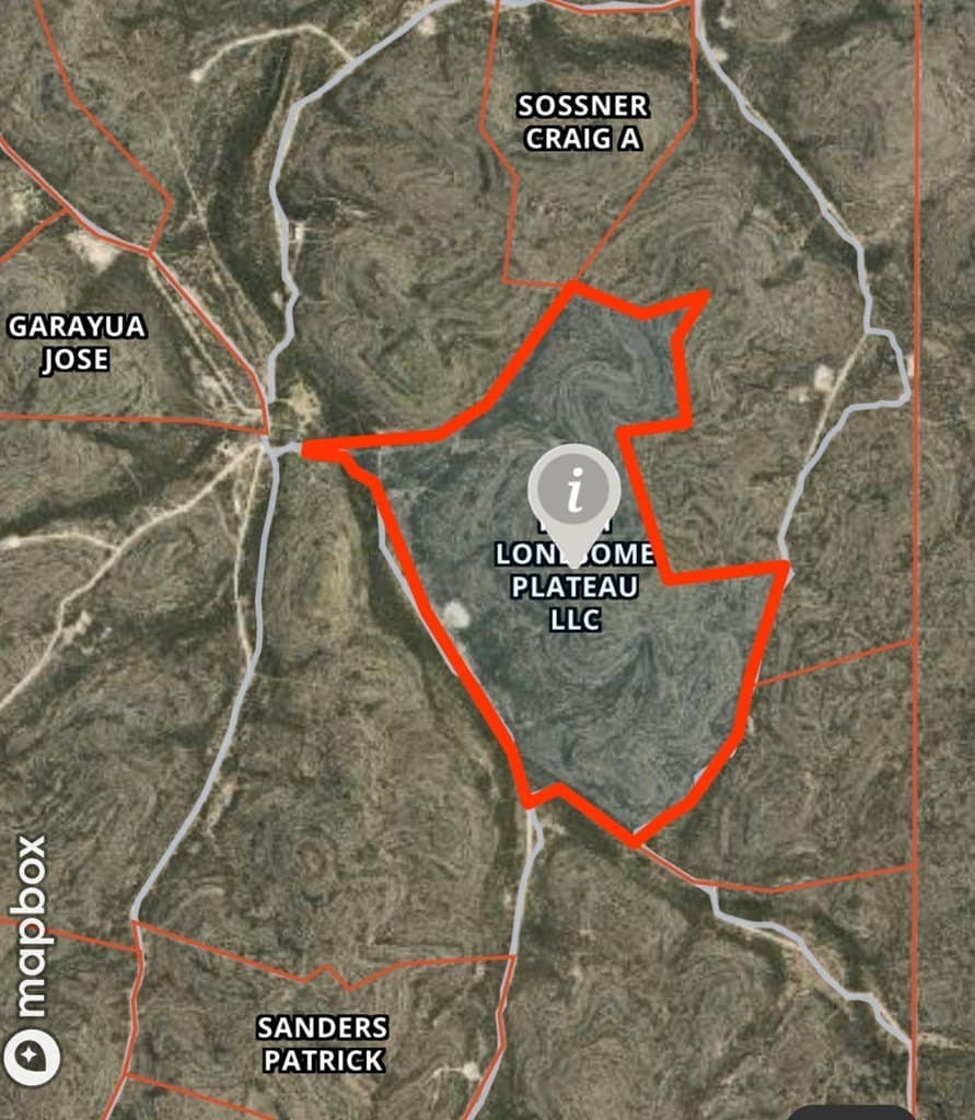 327.44 acres in Val Verde County - photo 10