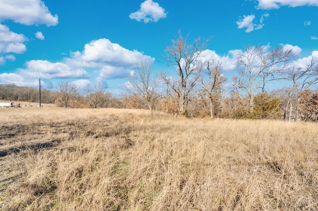 1.45 acres in Cooke County - photo 10