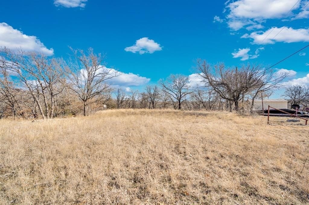 1.45 acres in Cooke County - photo 11