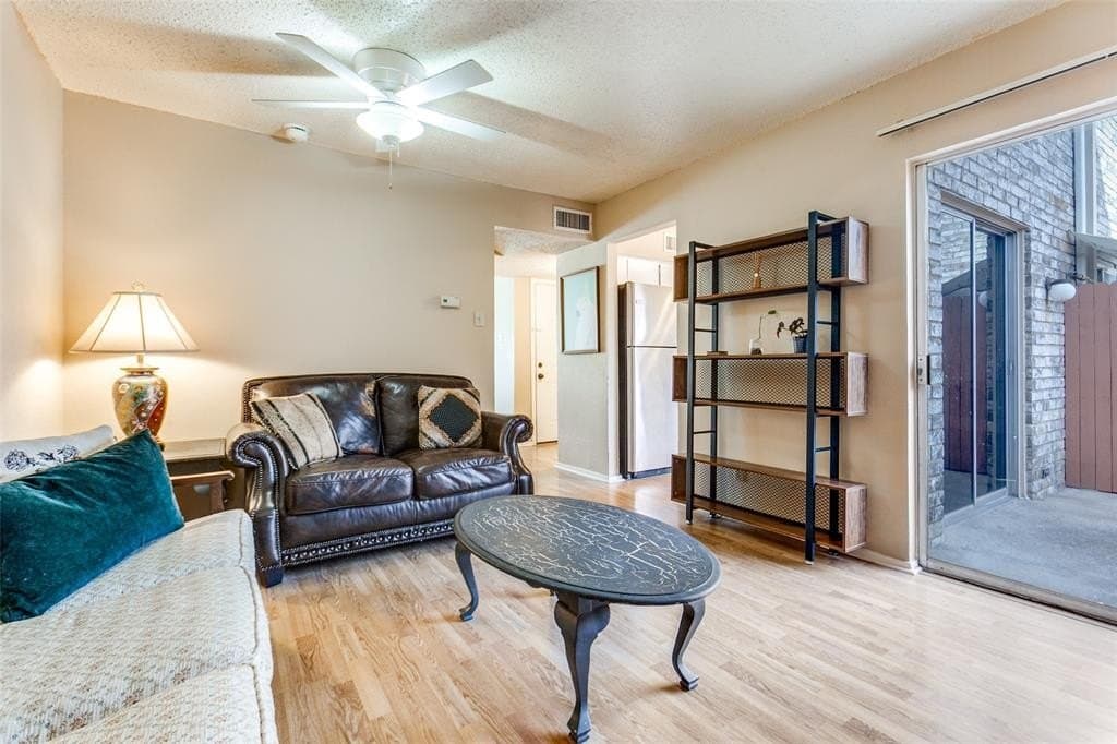 10.2 acres in Dallas County - photo 2