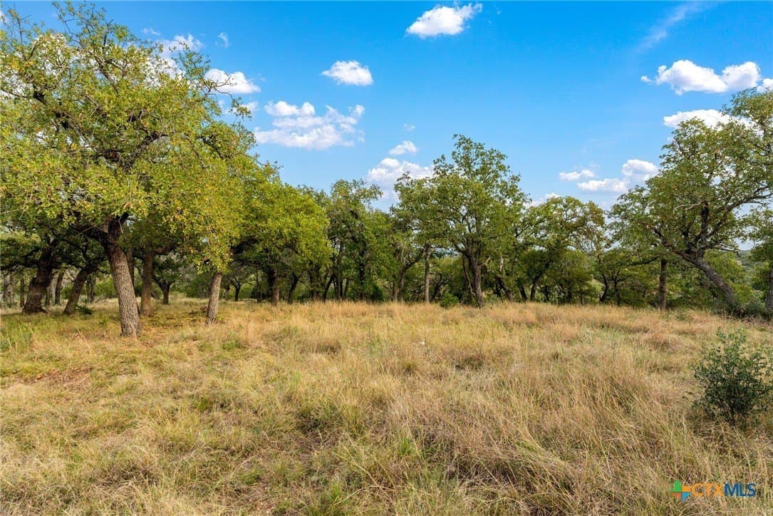 Rocky Hollow lot: 95 W 95 E