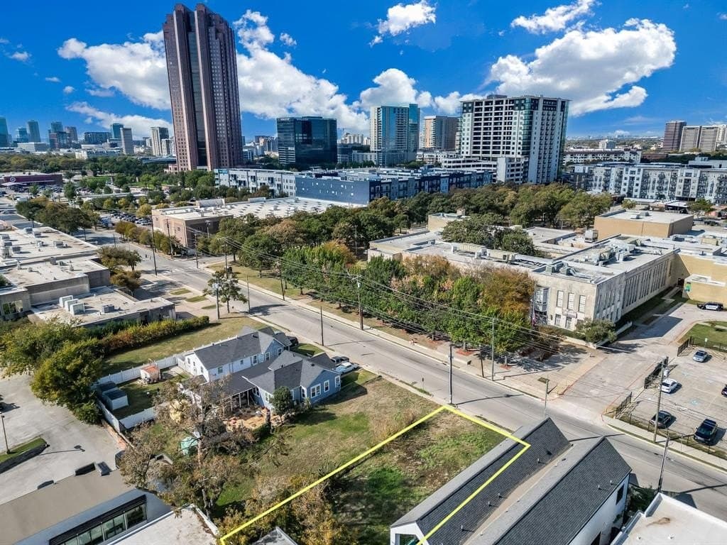 0.15 acres in Dallas County - photo 4