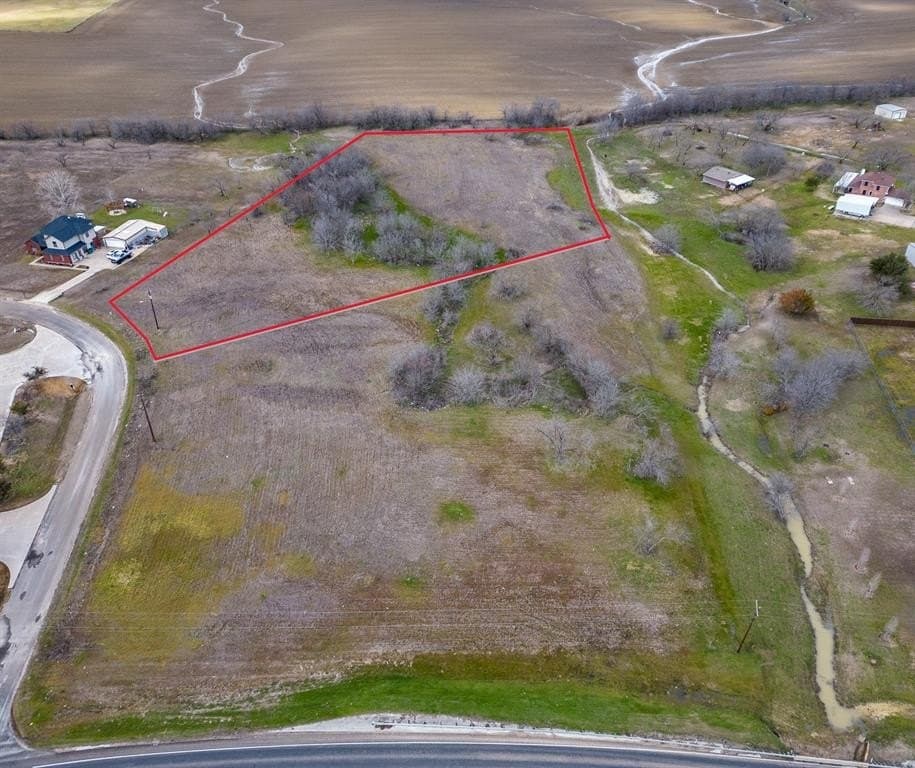 2.84 acres in Ellis County - photo 6