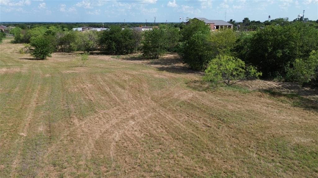 2.84 acres in Ellis County - photo 8