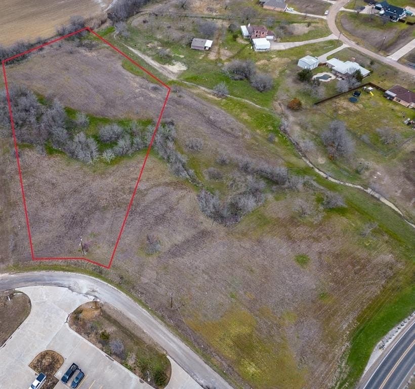 2.84 acres in Ellis County - photo 7
