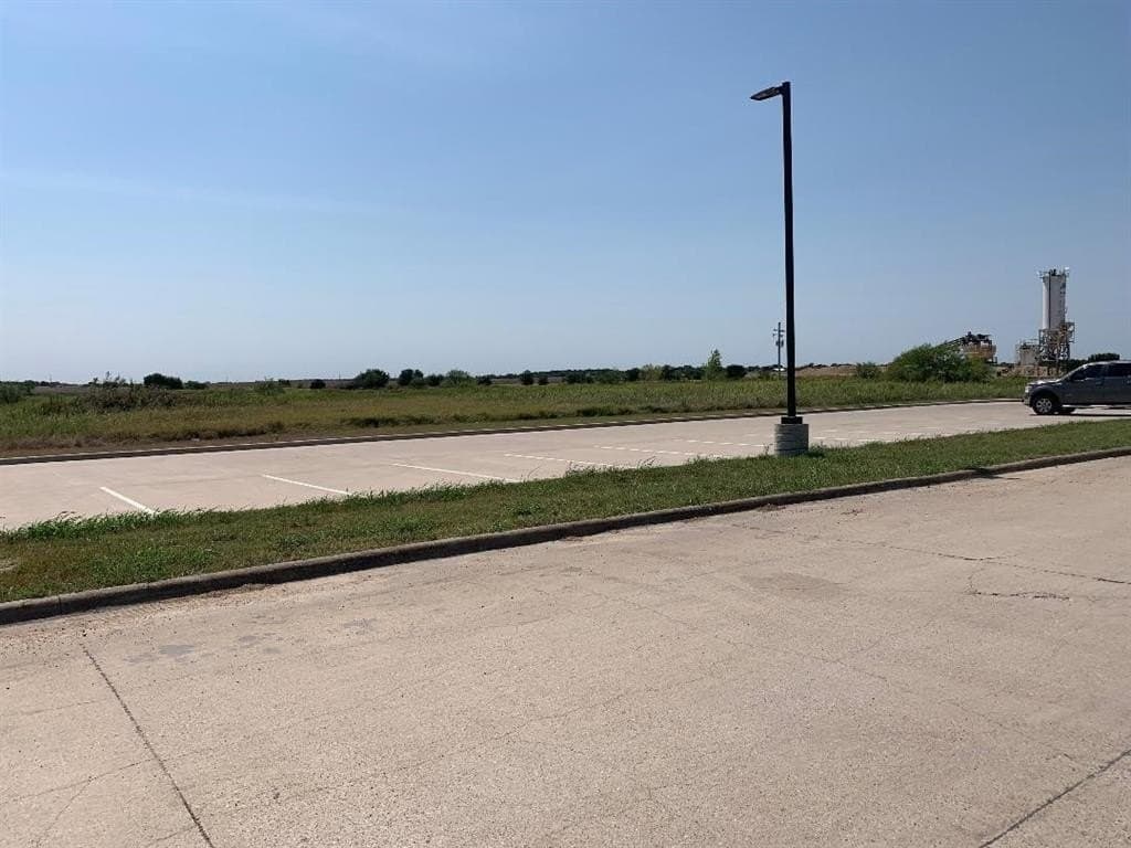 4.29 acres in Hill County - photo 5