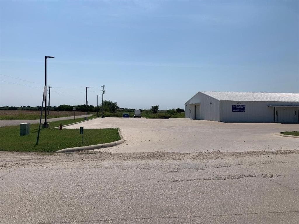 4.29 acres in Hill County - photo 2
