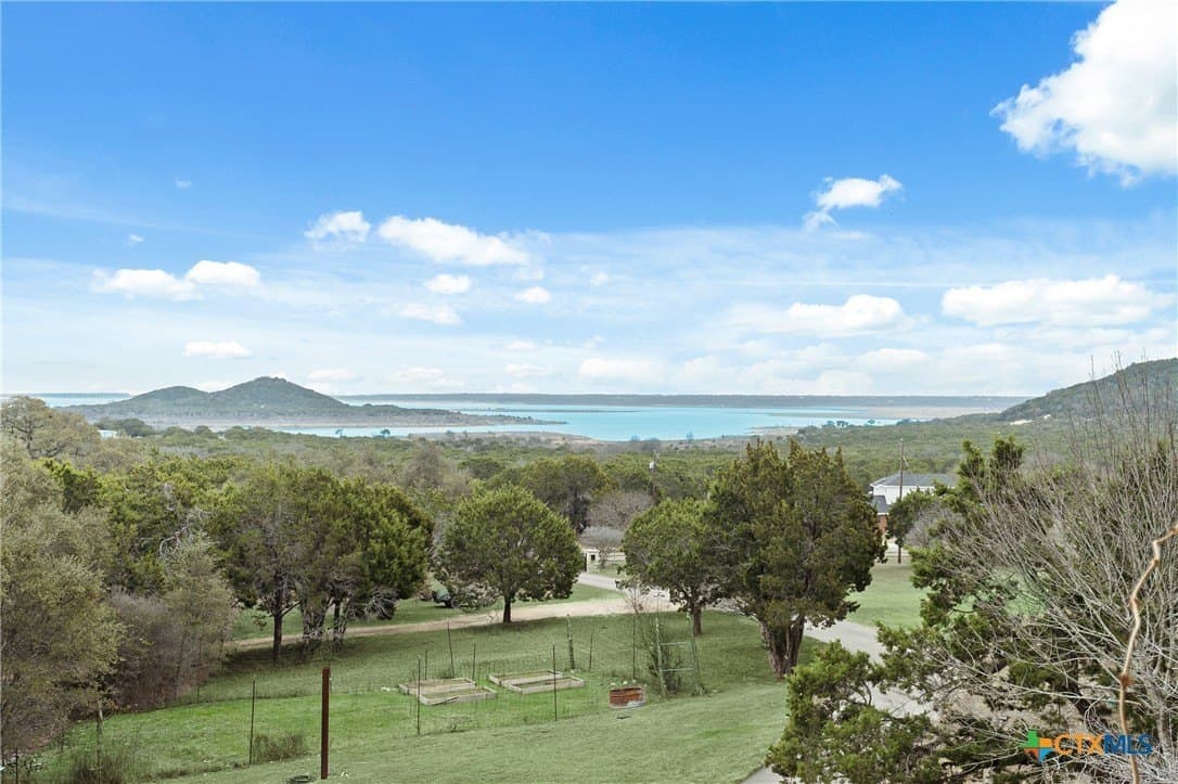 10.7 acres in Bell County - photo 2