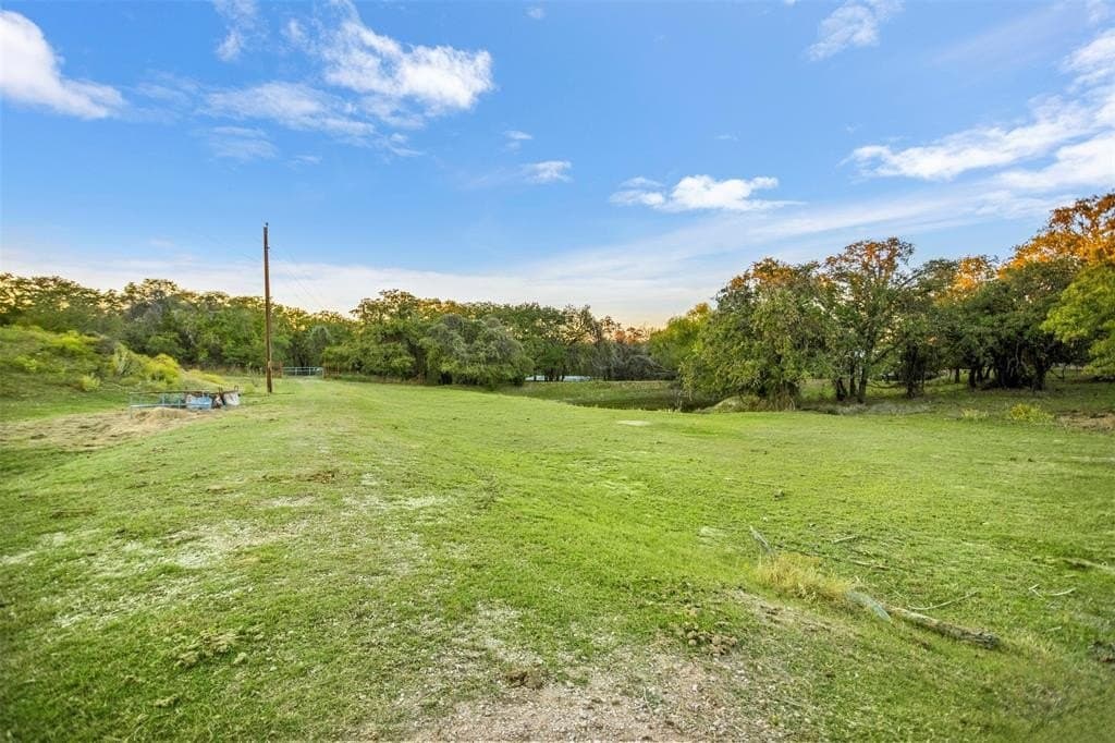 10.01 acres in Wise County - photo 4