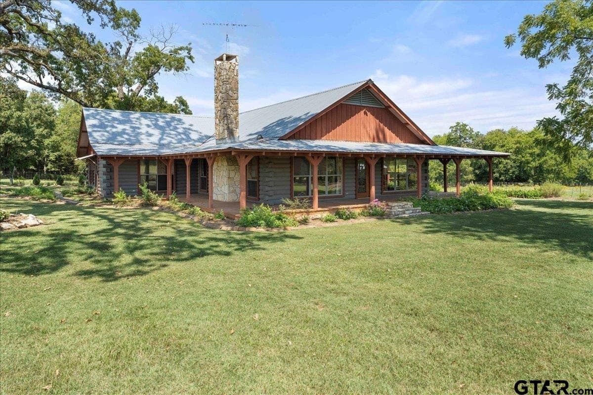 118 acres in Smith County - photo 2