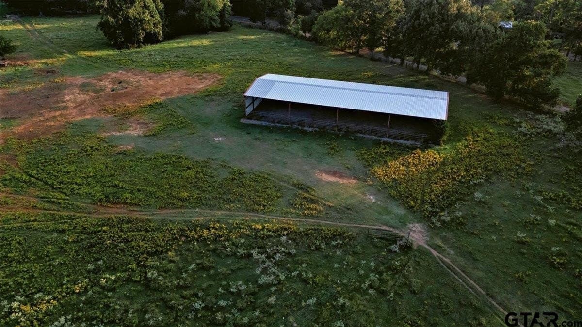 118 acres in Smith County - photo 42