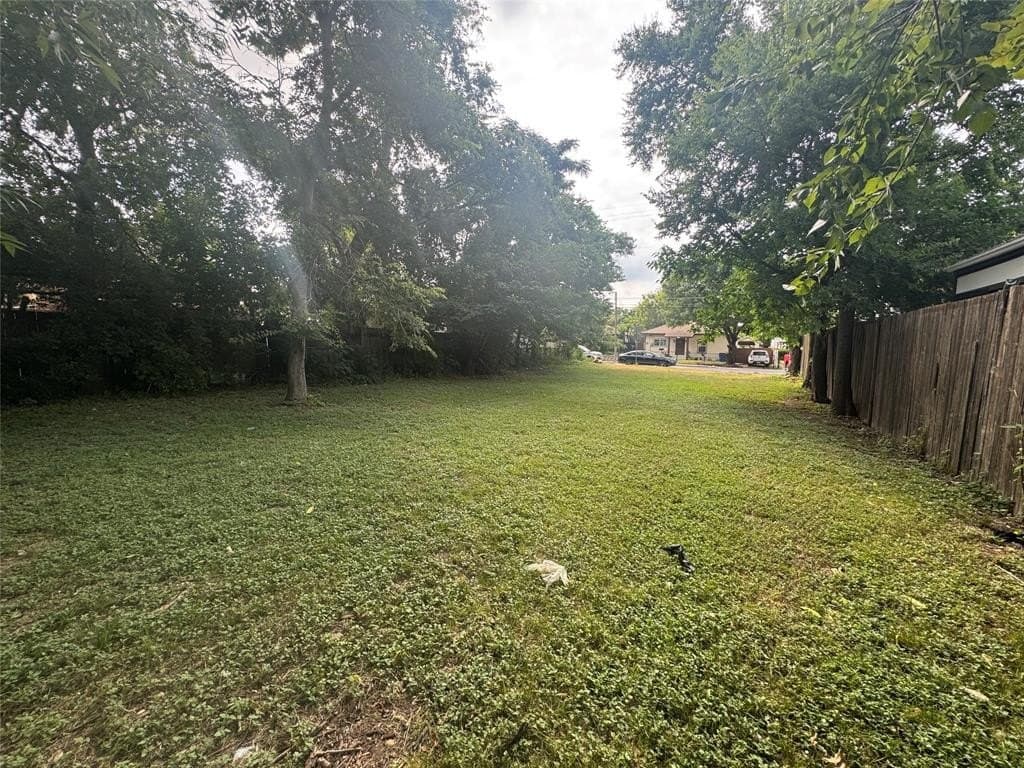 0.15 acres in Dallas County - photo 5