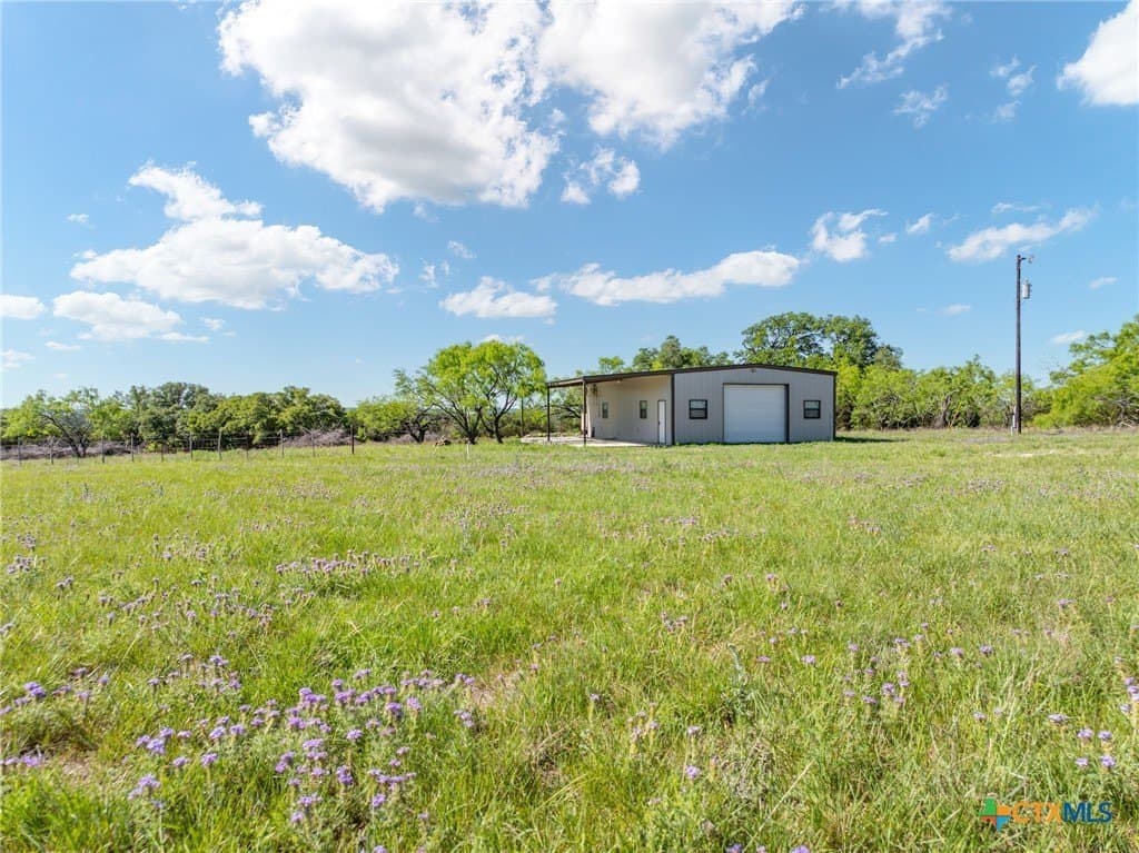 10.01 acres in Hamilton County - photo 32