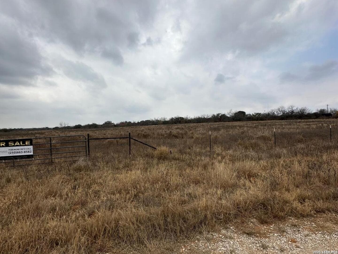 17.9 acres in Frio County - photo 3