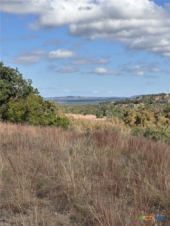 525 Outlook Drive lot: 6