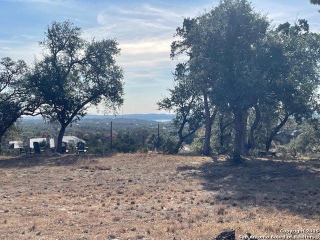 3.81 acres in Comal County - photo 3