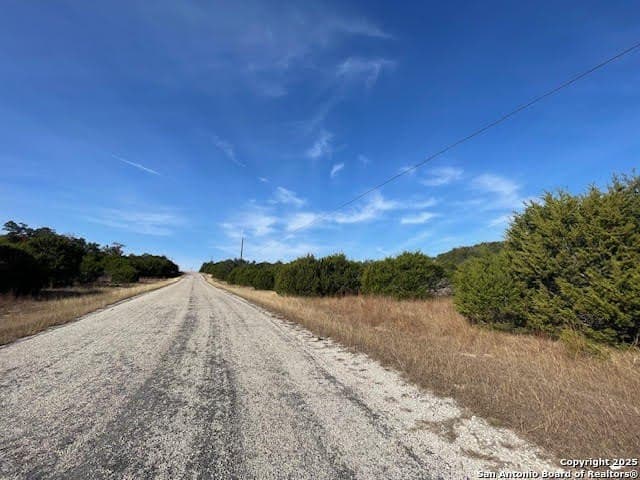 3.81 acres in Comal County - photo 5