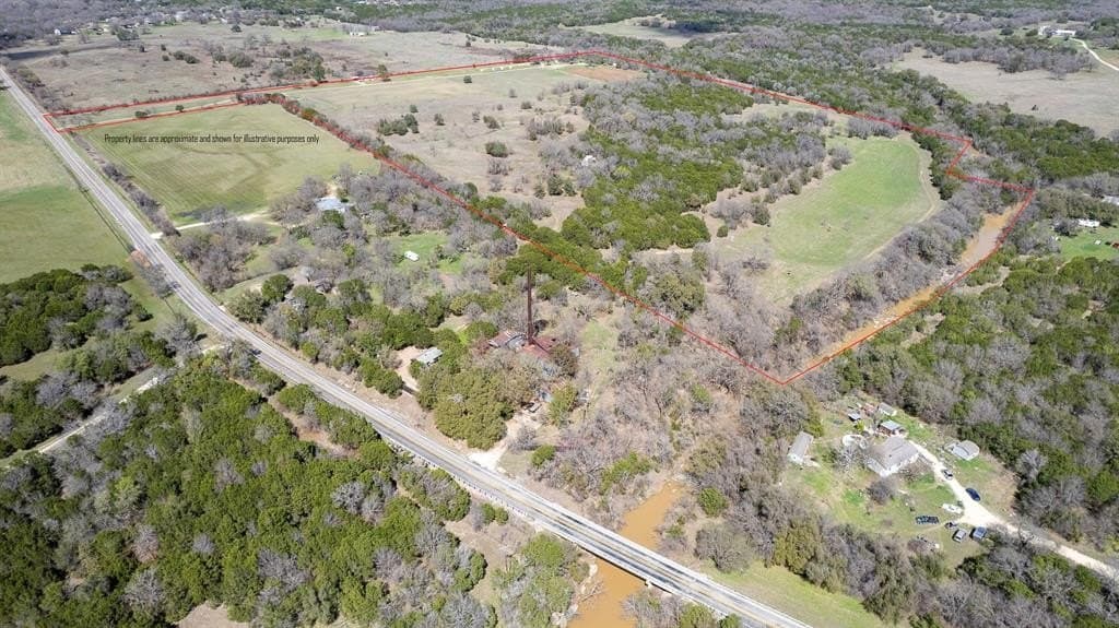56.86 acres in Somervell County - photo 10