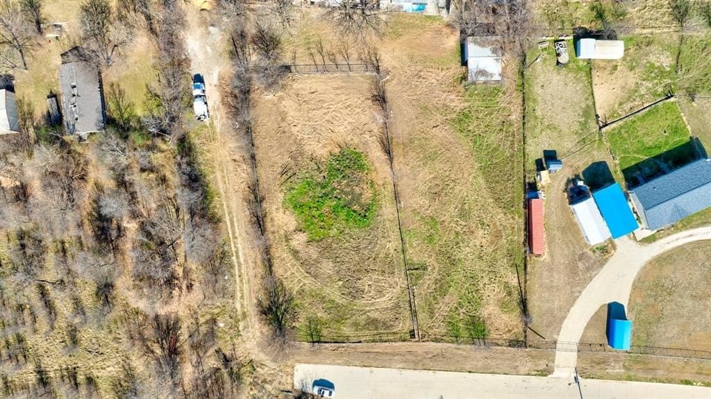 1.27 acres in Denton County - photo 9