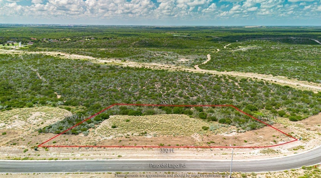 1.06 acres in Maverick County - photo 4