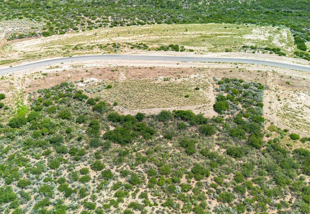 1.06 acres in Maverick County - photo 8