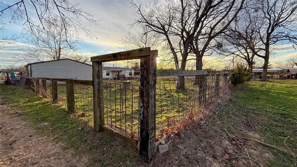 10 acres in Grayson County - photo 10