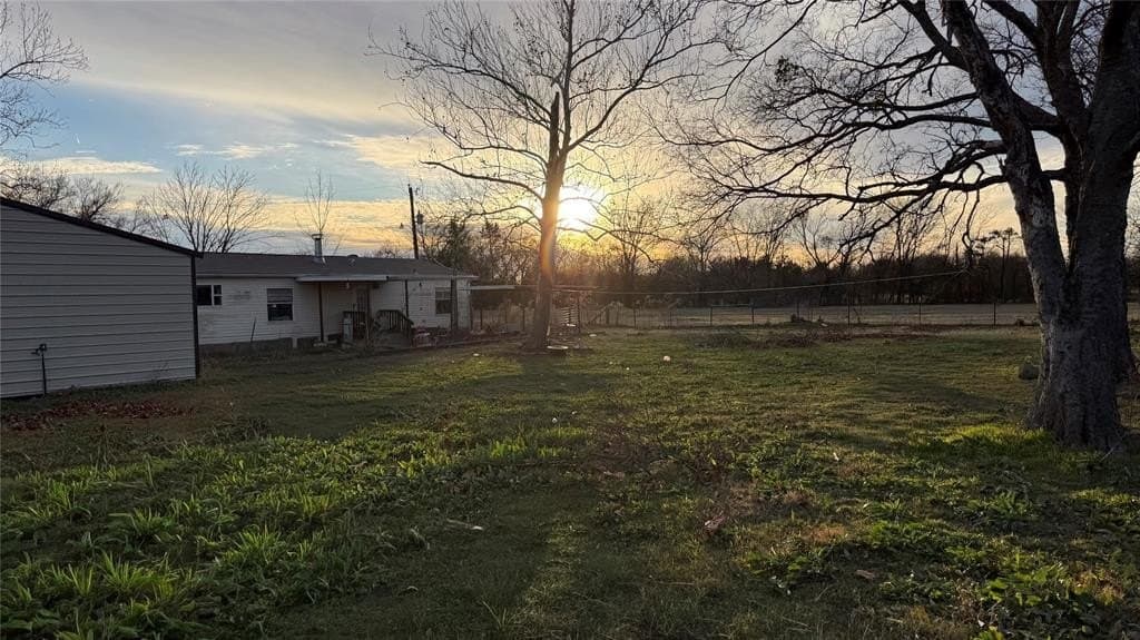 10 acres in Grayson County - photo 11