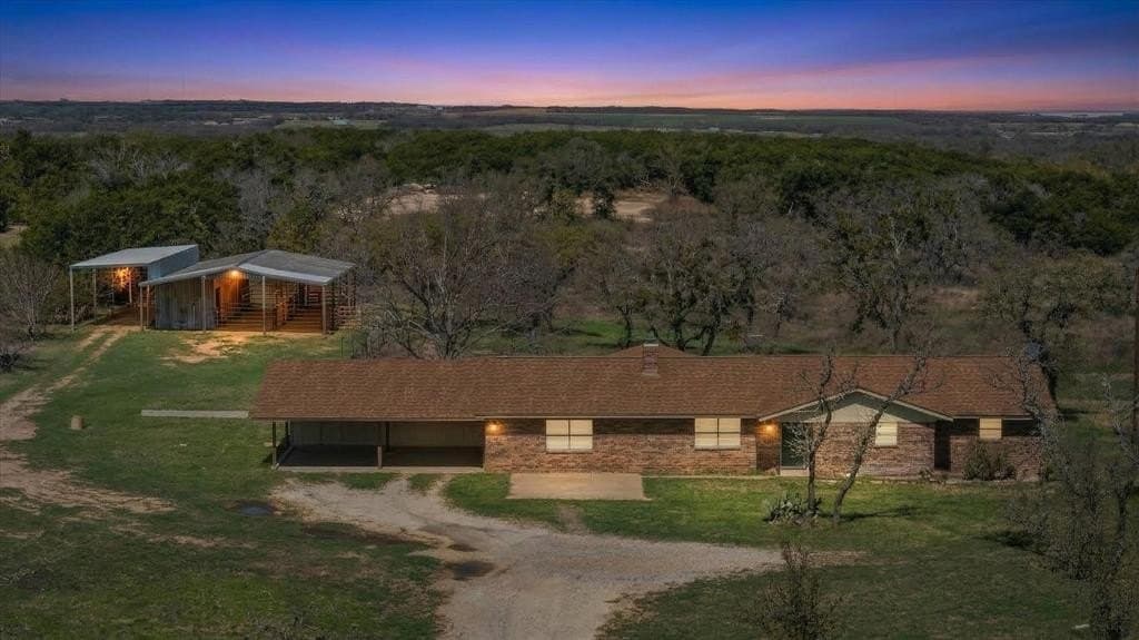 10 acres in Erath County - photo 40