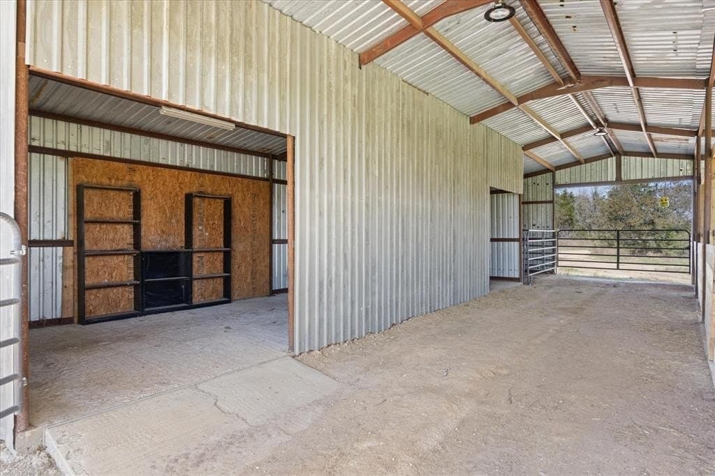 10 acres in Erath County - photo 4