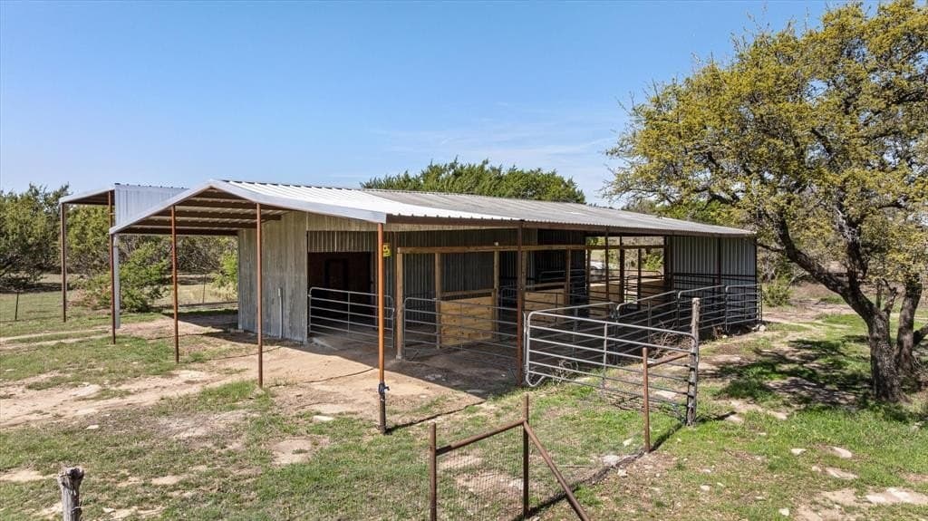 10 acres in Erath County - photo 3