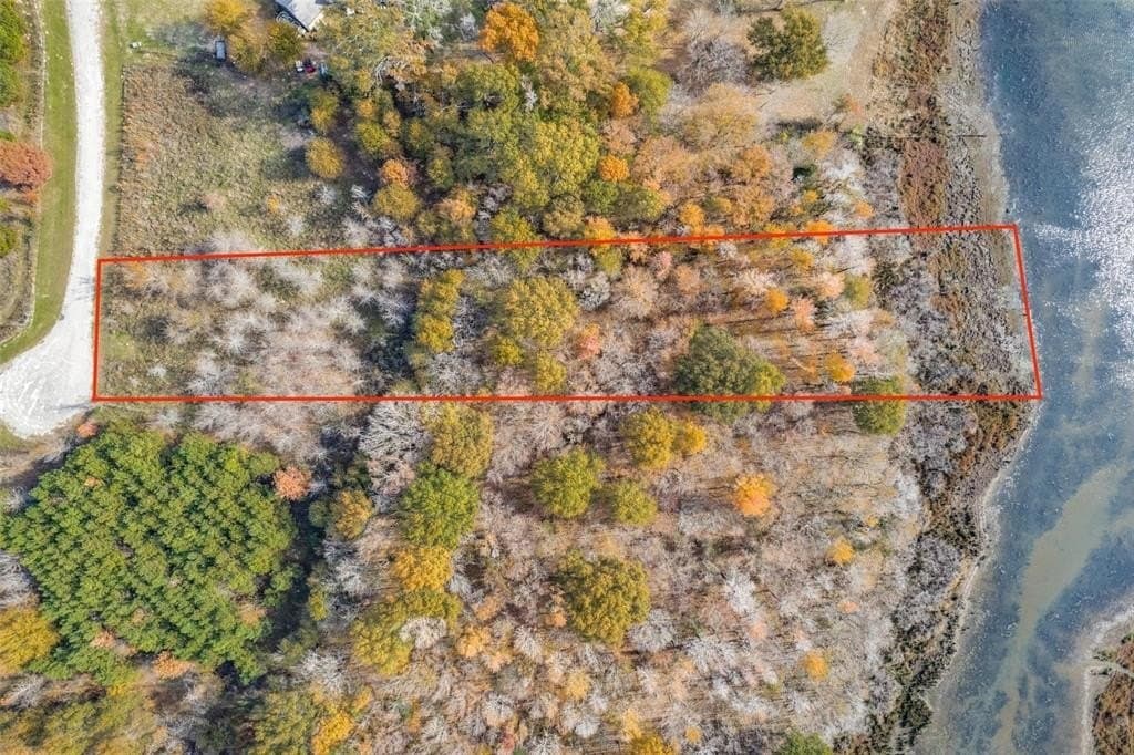 0.71 acres in Wood County - photo 8