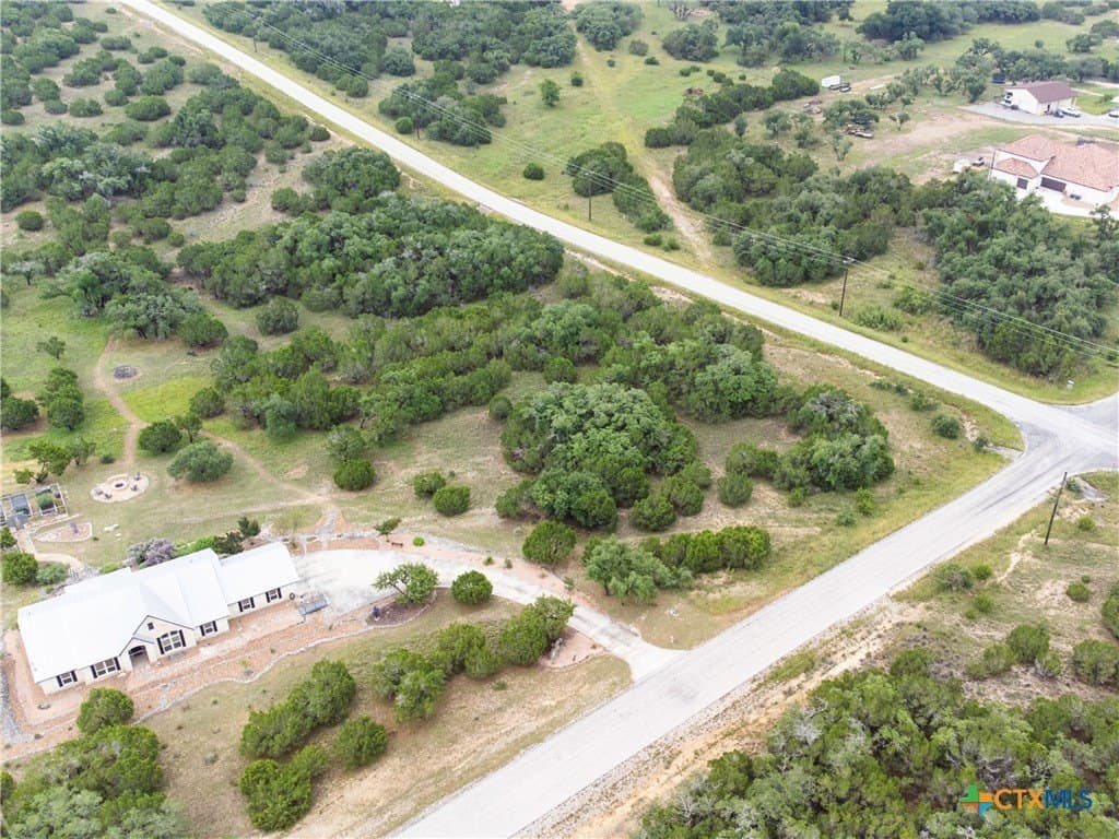 3 acres in Comal County - photo 19