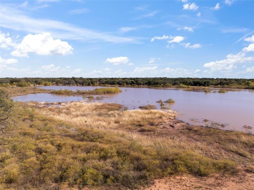 187.79 acres in Shackelford County - photo 3