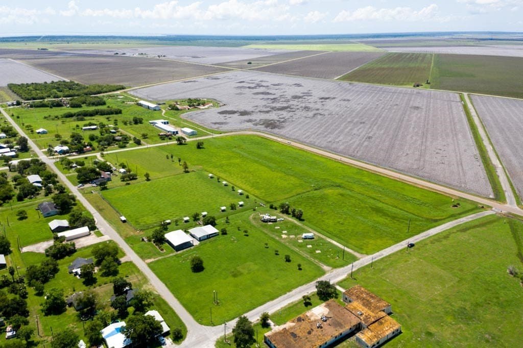 0.28 acres in Refugio County - photo 34