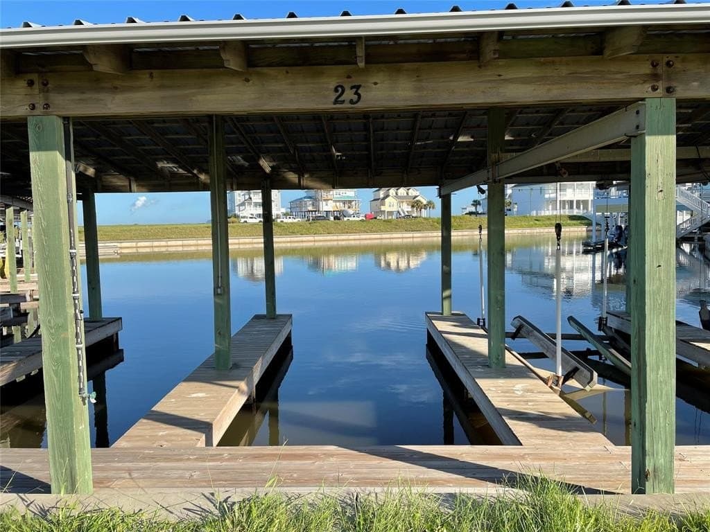 0.24 acres in Galveston County - photo 3