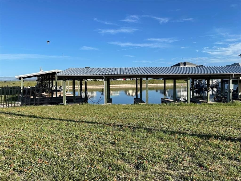 0.24 acres in Galveston County - photo 2