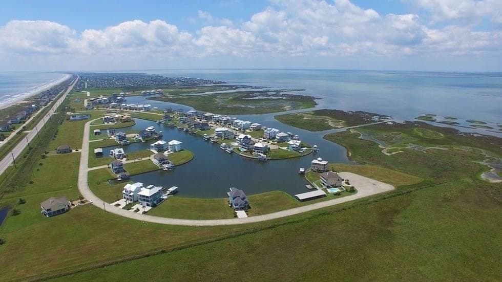 0.24 acres in Galveston County - photo 16