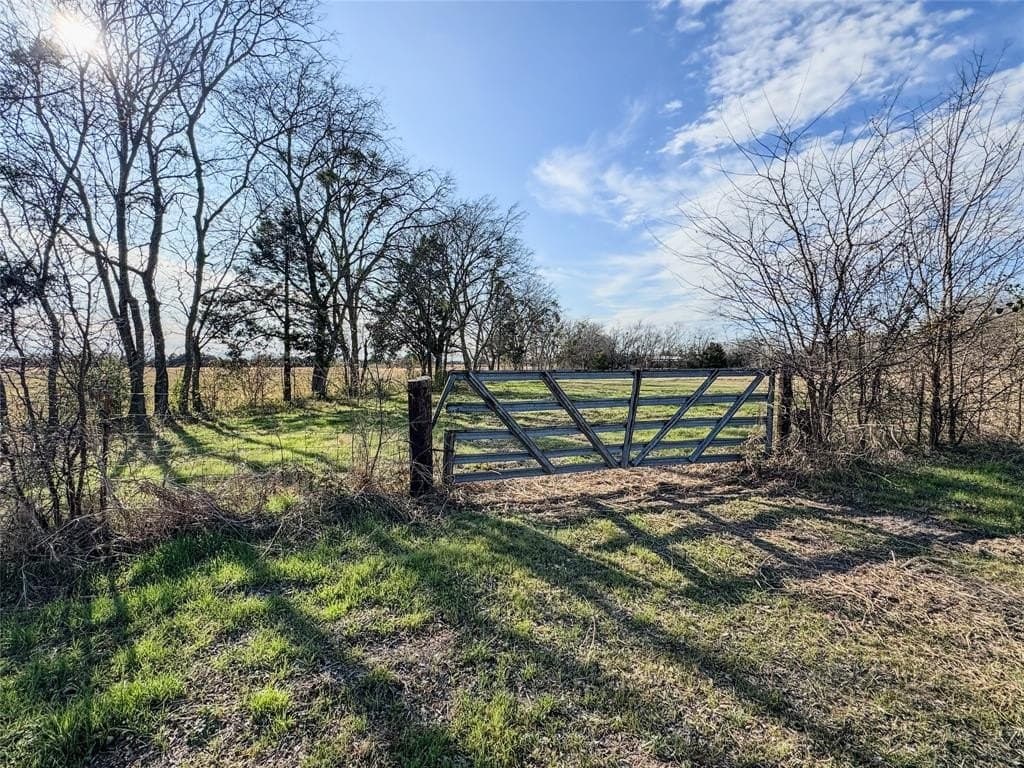 3.22 acres in Hunt County - photo 8