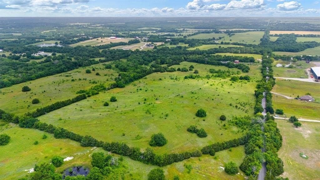 53.98 acres in Grayson County - photo 10