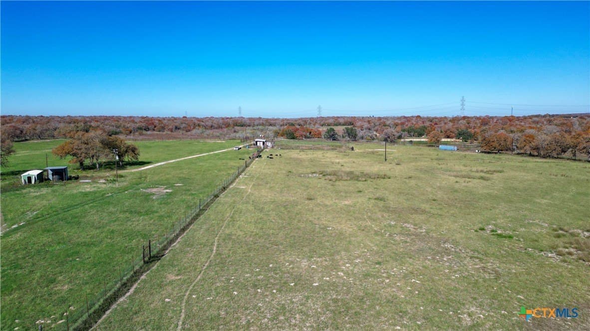 202 acres in Guadalupe County - photo 47