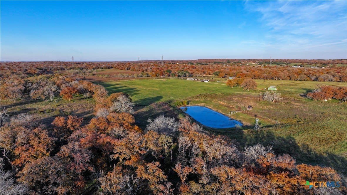 202 acres in Guadalupe County - photo 20