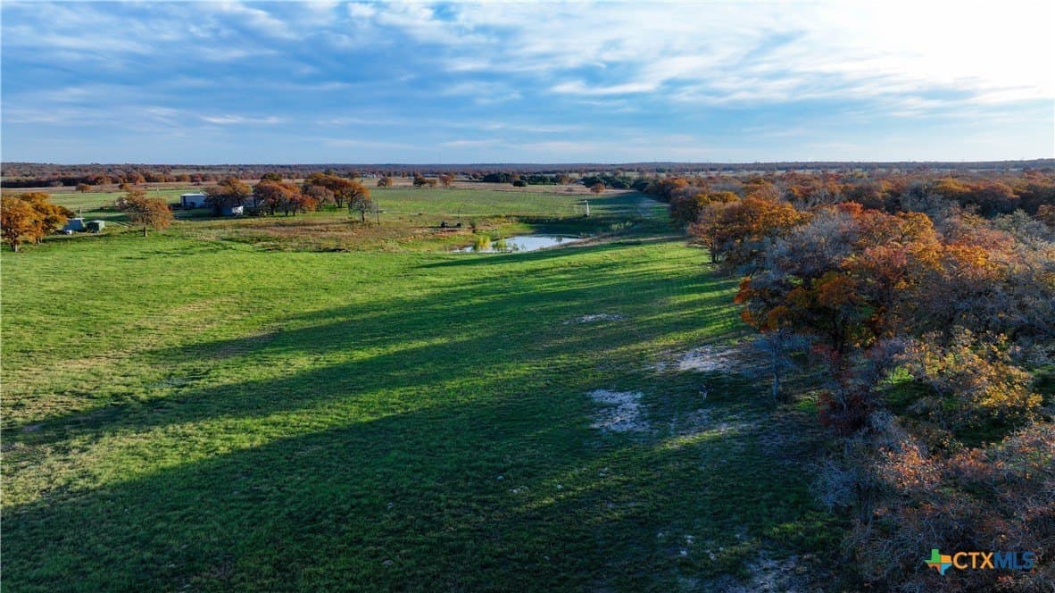 202 acres in Guadalupe County - photo 21