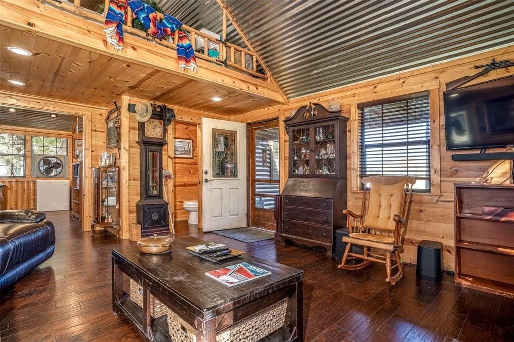 24.1 acres in Hill County - photo 5